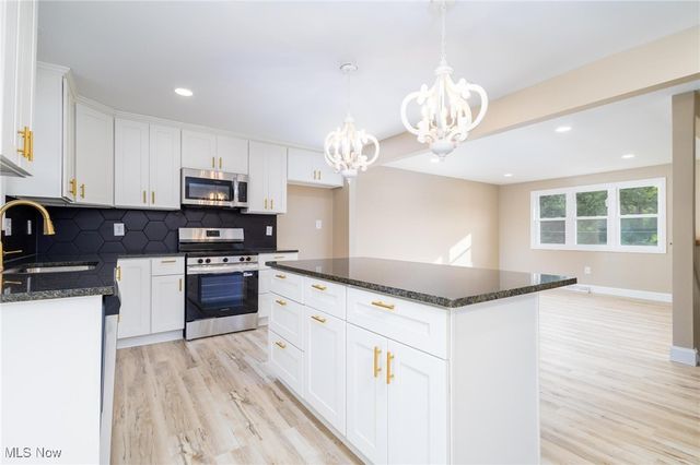 889 Township 217, Bloomingdale, OH 43910