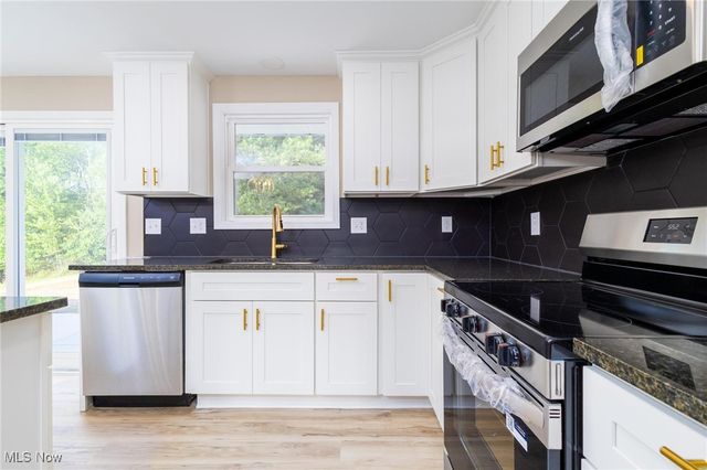 889 Township 217, Bloomingdale, OH 43910