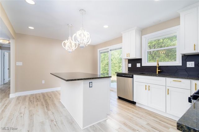 889 Township 217, Bloomingdale, OH 43910