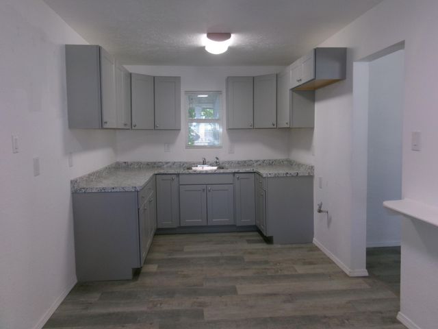 4011 Broadview Place NW, Albuquerque, NM 87107