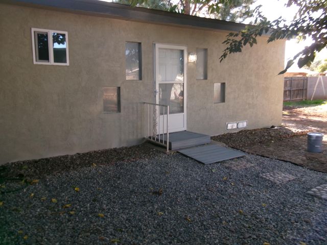 4011 Broadview Place NW, Albuquerque, NM 87107