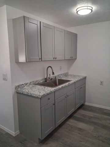 4011 Broadview Place NW, Albuquerque, NM 87107