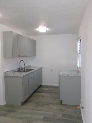 4011 Broadview Place NW, Albuquerque, NM 87107