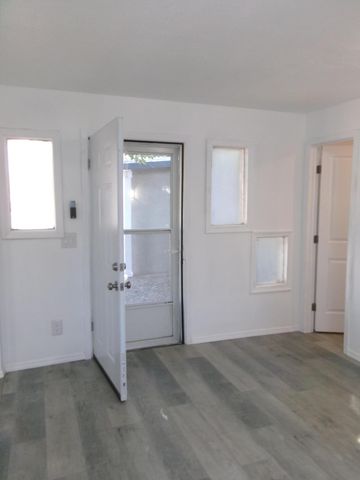 4011 Broadview Place NW, Albuquerque, NM 87107