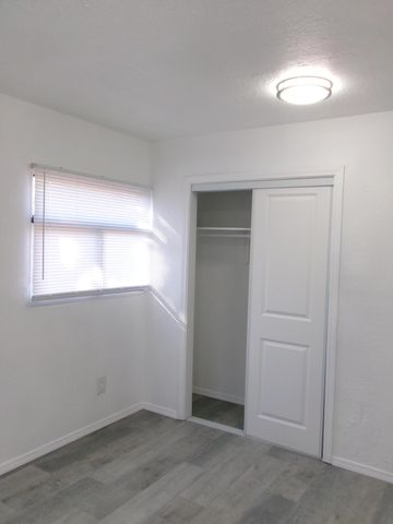 4011 Broadview Place NW, Albuquerque, NM 87107