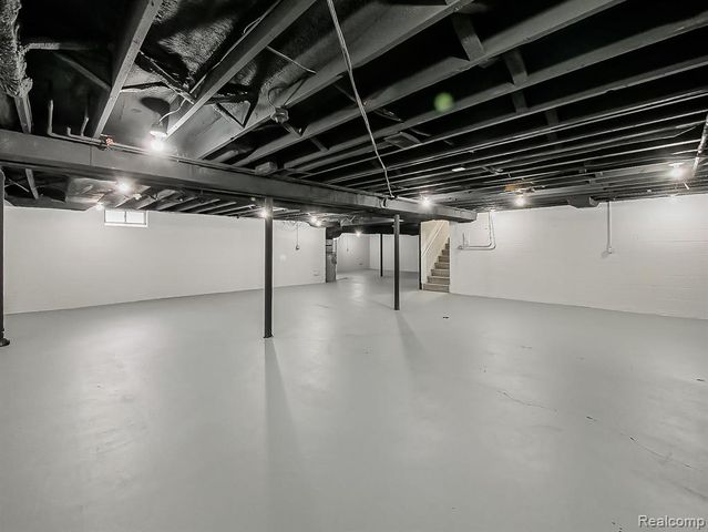 25748 Curie Avenue, Warren, MI 48091