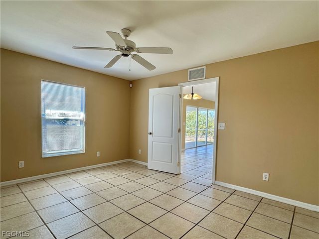 2015 Xelda AVE N, Lehigh Acres, FL 33971