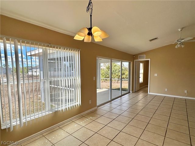 2015 Xelda AVE N, Lehigh Acres, FL 33971