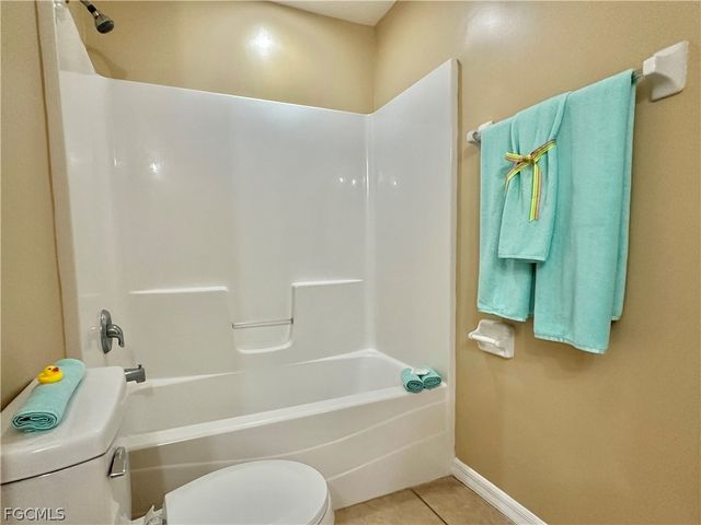 2015 Xelda AVE N, Lehigh Acres, FL 33971