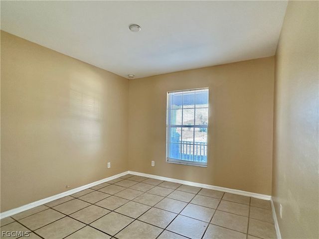 2015 Xelda AVE N, Lehigh Acres, FL 33971