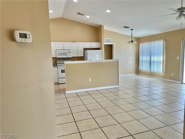 2015 Xelda AVE N, Lehigh Acres, FL 33971