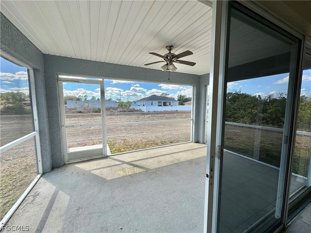 2015 Xelda AVE N, Lehigh Acres, FL 33971