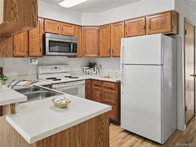 1699 S Trenton St 8, Denver, CO 80231