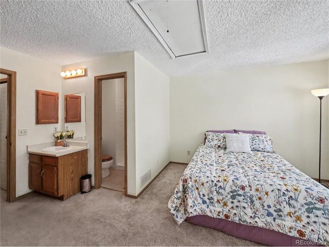 1699 S Trenton St 8, Denver, CO 80231