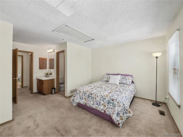 1699 S Trenton St 8, Denver, CO 80231