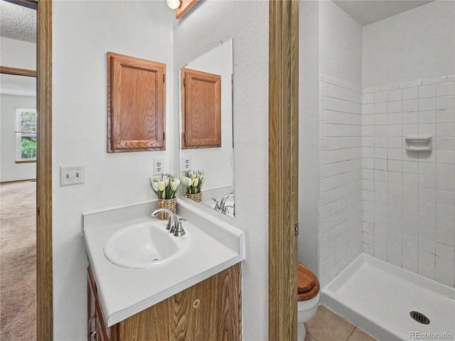 1699 S Trenton St 8, Denver, CO 80231