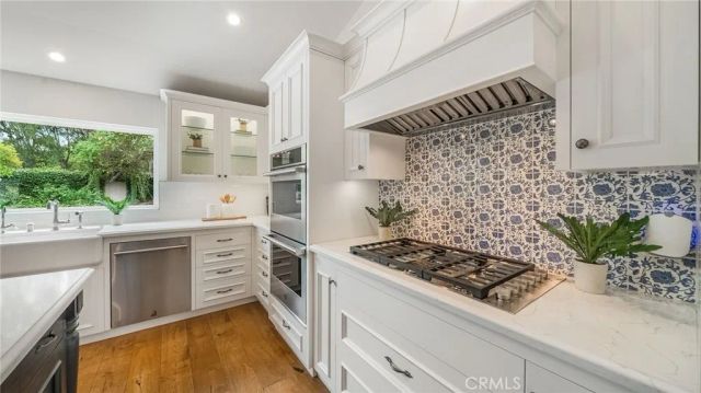 27002 Rocking Horse, Laguna Hills, CA 92653