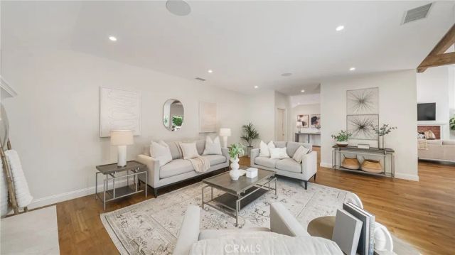 27002 Rocking Horse, Laguna Hills, CA 92653