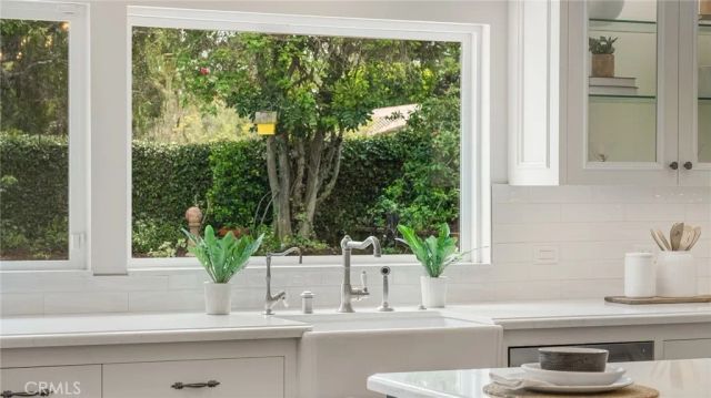 27002 Rocking Horse, Laguna Hills, CA 92653