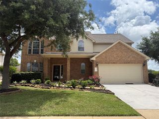 3707 Canterbury Park Drive, Pearland, TX 77584