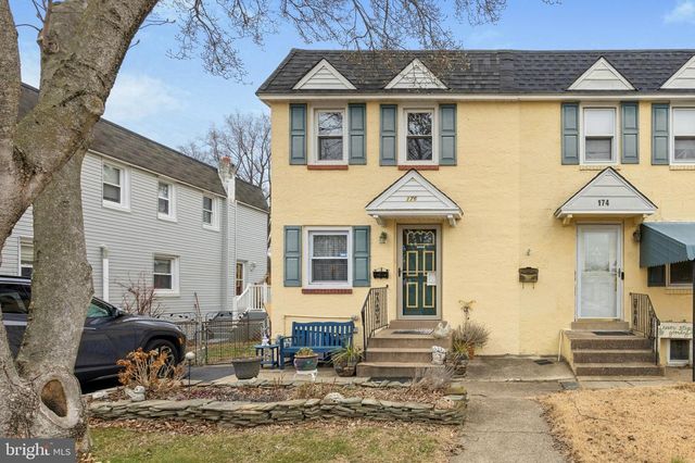 176 CRUM CREEK DR, Woodlyn, PA 19094