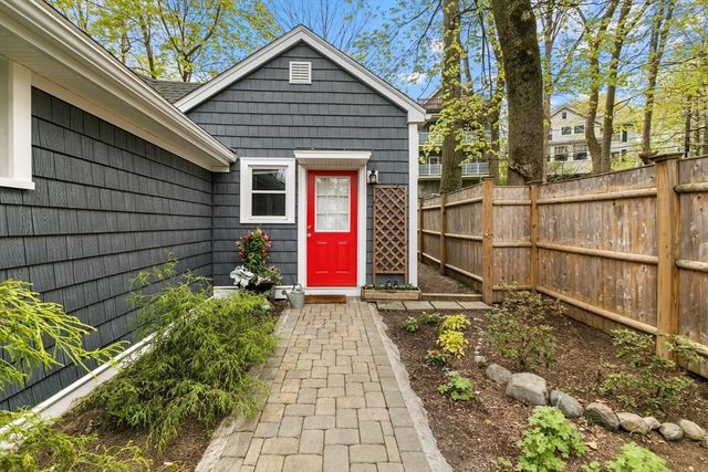 36 Brookdale St, Boston, MA 02131