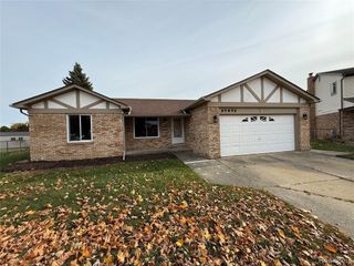 37076 Evergreen Drive, Sterling Heights, MI 48310
