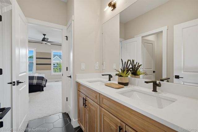 509 Concord Pines Drive, Ann Arbor, MI 48105