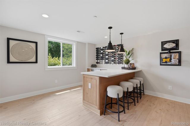 509 Concord Pines Drive, Ann Arbor, MI 48105