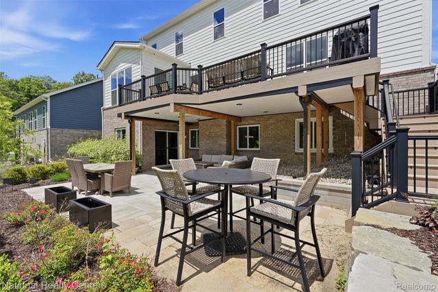 509 Concord Pines Drive, Ann Arbor, MI 48105