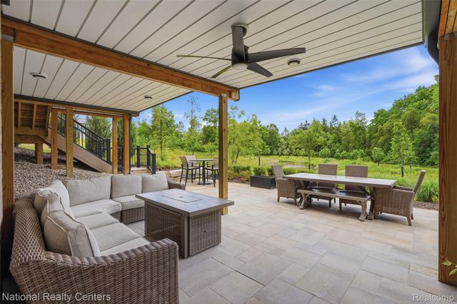 509 Concord Pines Drive, Ann Arbor, MI 48105
