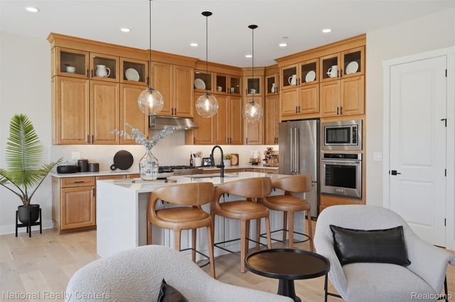 509 Concord Pines Drive, Ann Arbor, MI 48105