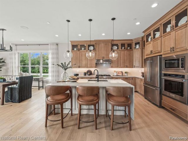 509 Concord Pines Drive, Ann Arbor, MI 48105
