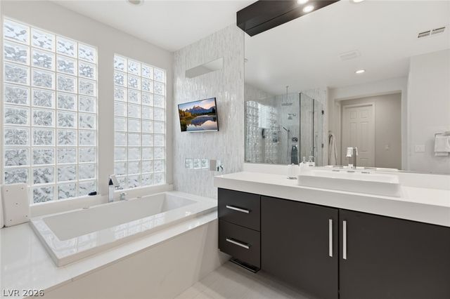 3309 Mission Creek Court, Las Vegas, NV 89135