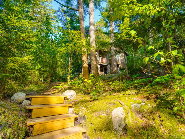 7 Bluff Island, Tupper Lake, NY 12986