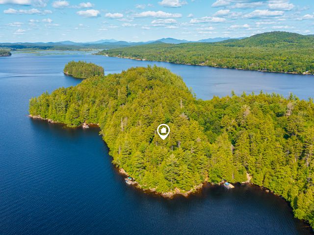 7 Bluff Island, Tupper Lake, NY 12986