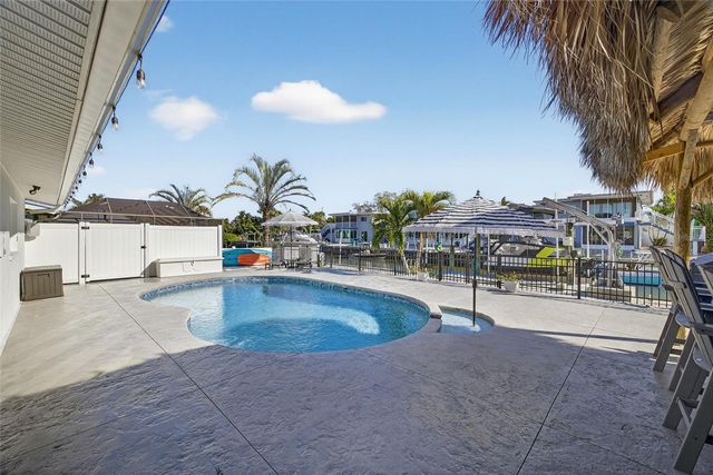 2171 LAGOON DRIVE, Dunedin, FL 34698