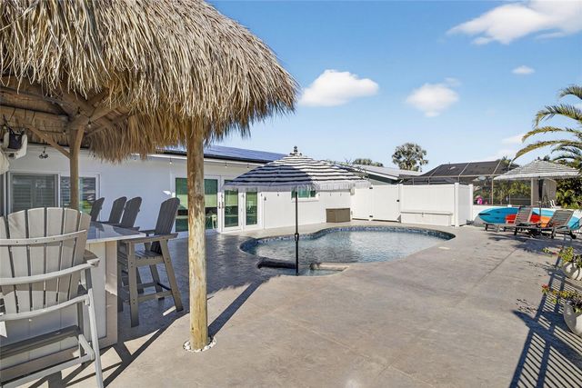 2171 LAGOON DRIVE, Dunedin, FL 34698