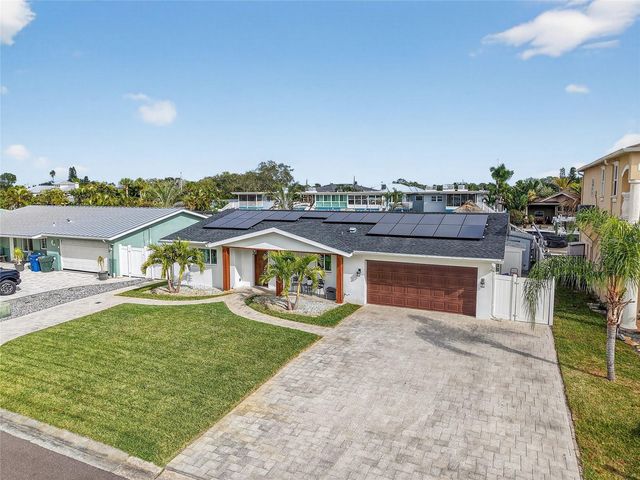 2171 LAGOON DRIVE, Dunedin, FL 34698