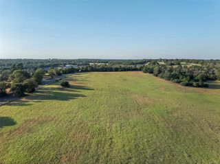 3419 County Road 309, Lexington, TX 78947