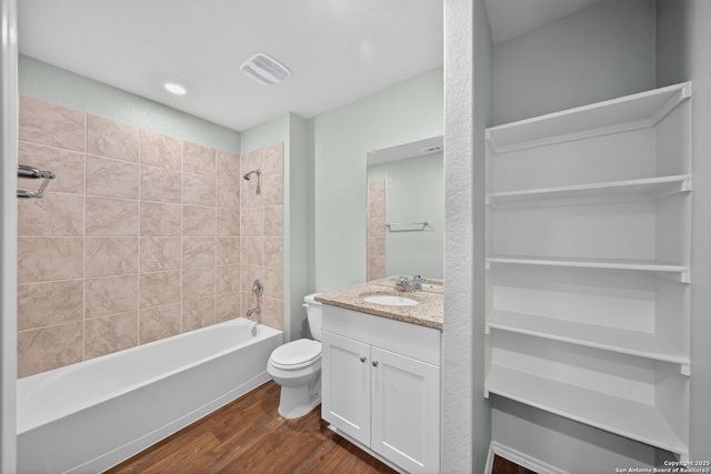 11927 Hondo Creek, San Antonio, TX 78245