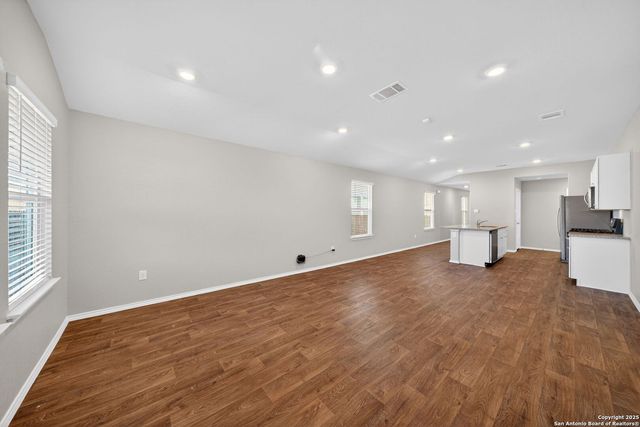 11927 Hondo Creek, San Antonio, TX 78245