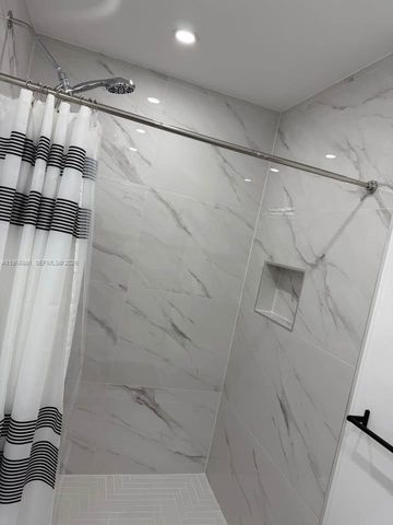 16164 SW 143rd Ln 1, Miami, FL 33196