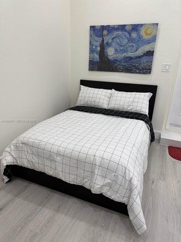 16164 SW 143rd Ln 1, Miami, FL 33196