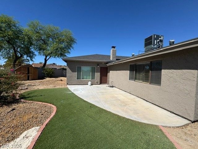 2431 La Casa Drive, Henderson, NV 89014