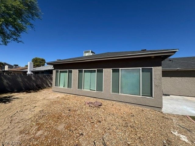 2431 La Casa Drive, Henderson, NV 89014