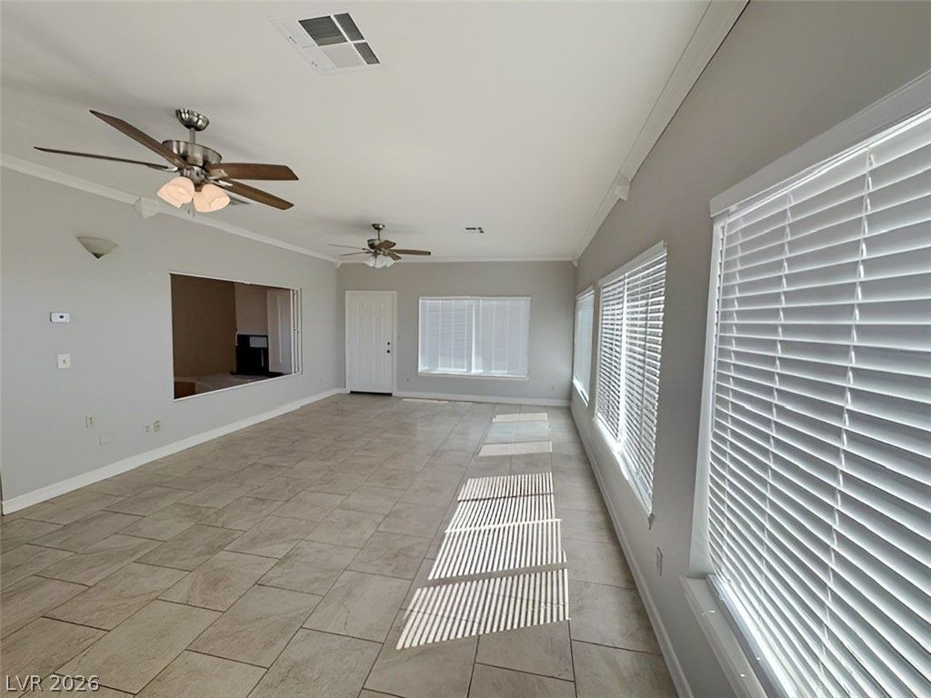 2431 La Casa Drive, Henderson, NV 89014 — photo 5