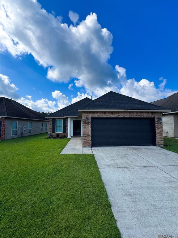 11406 Ashwood Ct, Denham Springs, LA 70726