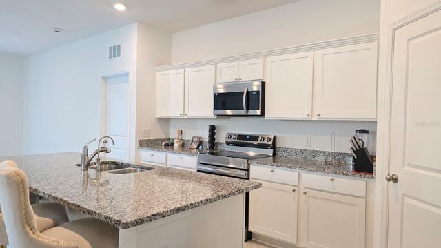 419 CONWAY AVENUE, St Cloud, FL 34771