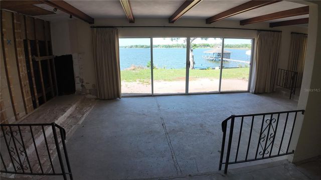 5026 N SOCRUM LOOP ROAD, Lakeland, FL 33809